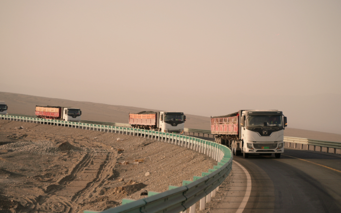 煤海逐绿！币游国际新能源牵引车书写煤炭运输绿色答卷