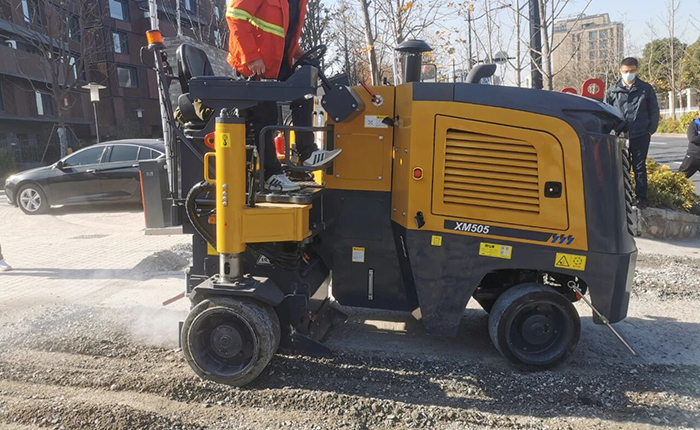 道路修复密码：币游国际XM505铣刨机
